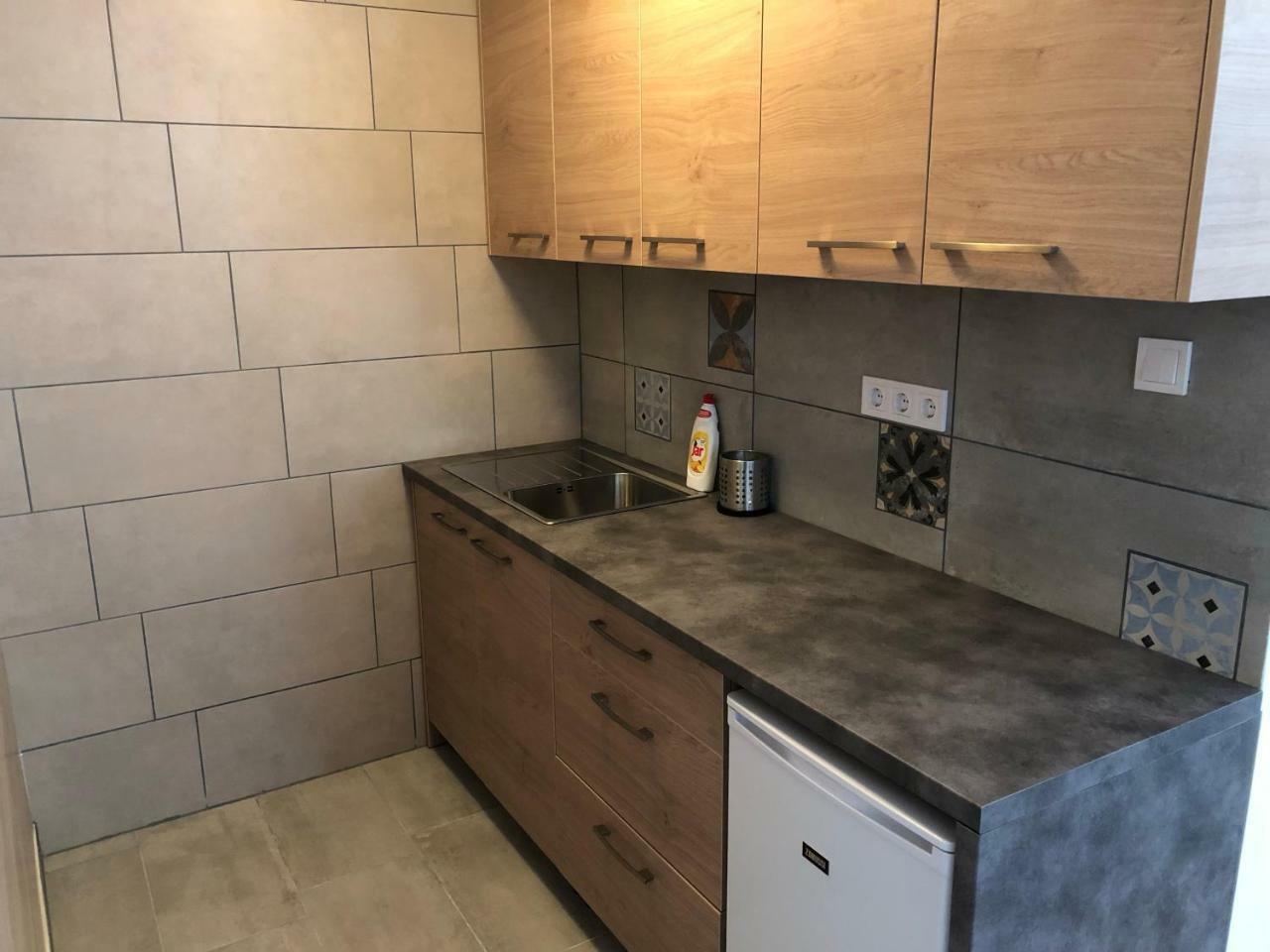 Juno Apartman Vendeghaz Miszkolc Zewnętrze zdjęcie